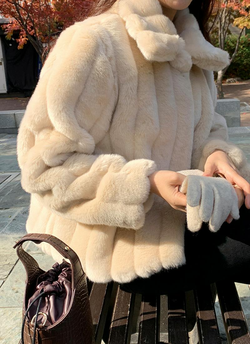 ステッチエコファーカラージャケット