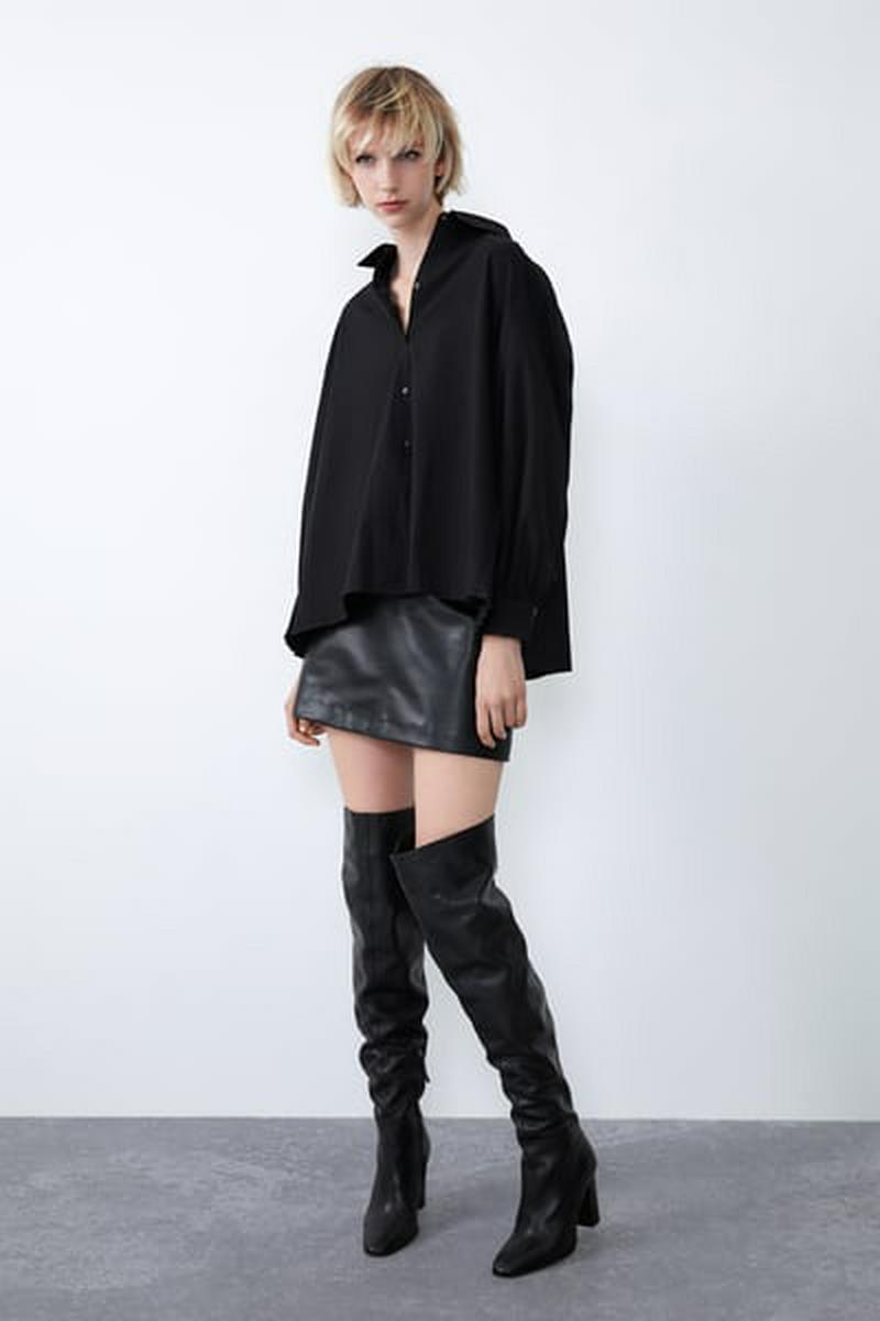 シャツ バックプリーツ入り