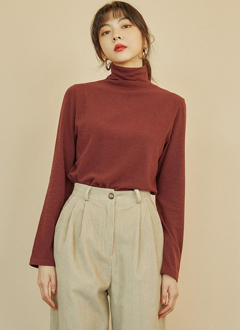 ハイネックアンゴラ混Tシャツ