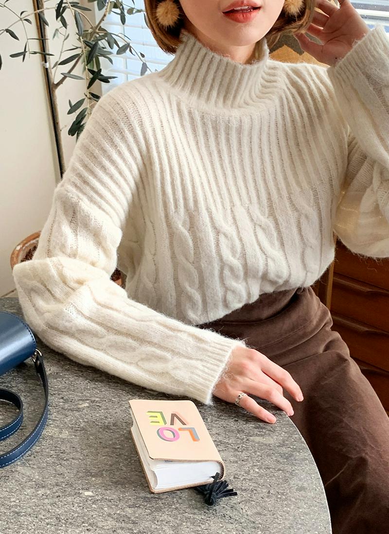 ハイネックリブケーブルニット・全3色・e54182 レディース 【tops】【韓国 ファッション ニット ハイネック トップス リブニット ドロップショルダー ケーブルニット ハイネック シンプルコーデ カジュアルコーデ オーバーサイズ ボーイッシュ 秋 冬】