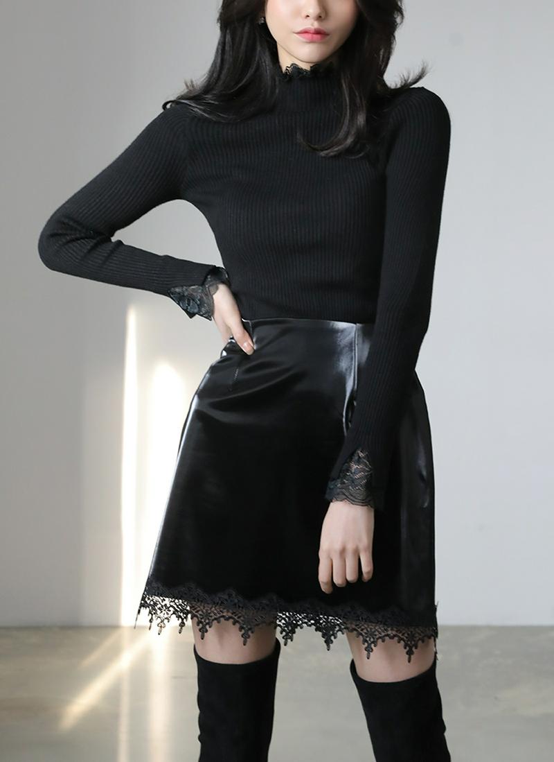 レースヘムハイネックリブニット