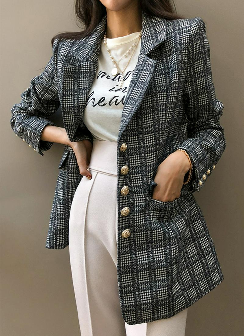 ゴールドボタンチェックジャケット