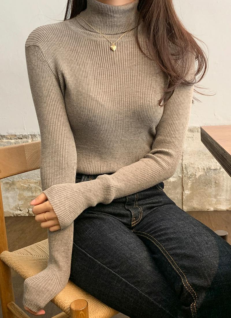 ウール混リブタートルネックニット