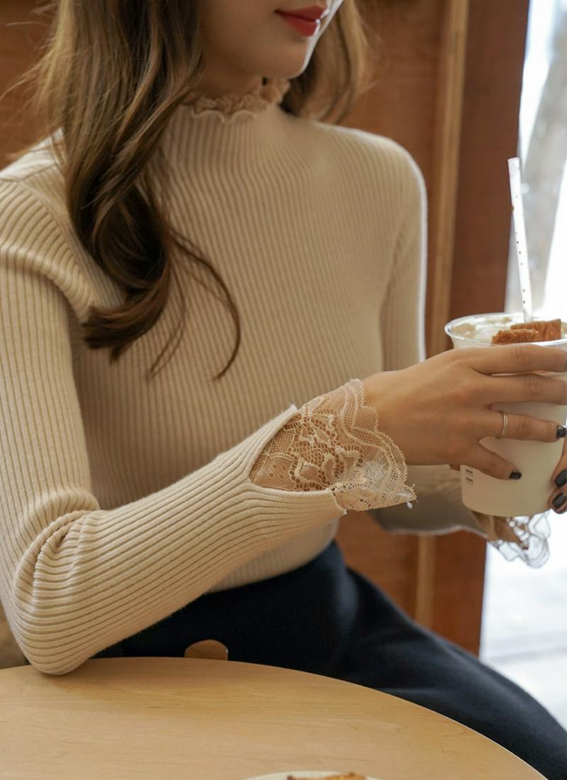 レースディテールメロウネックニット