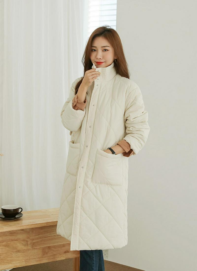 ストラップ付ダイヤキルト中綿ジャケット