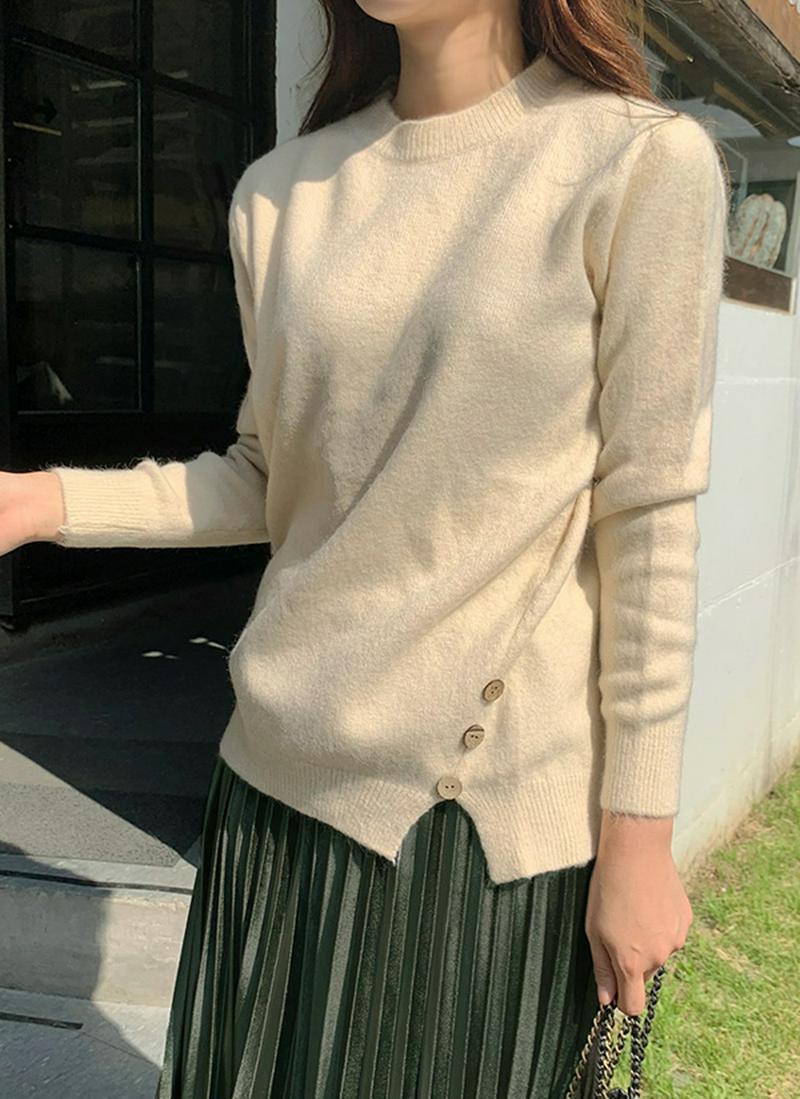 サイドボタンポイントウール混ニット