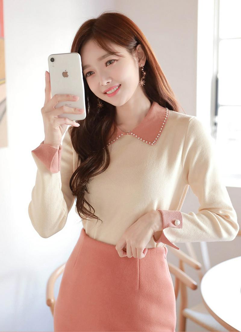 フェイクパールポイントカラーニット