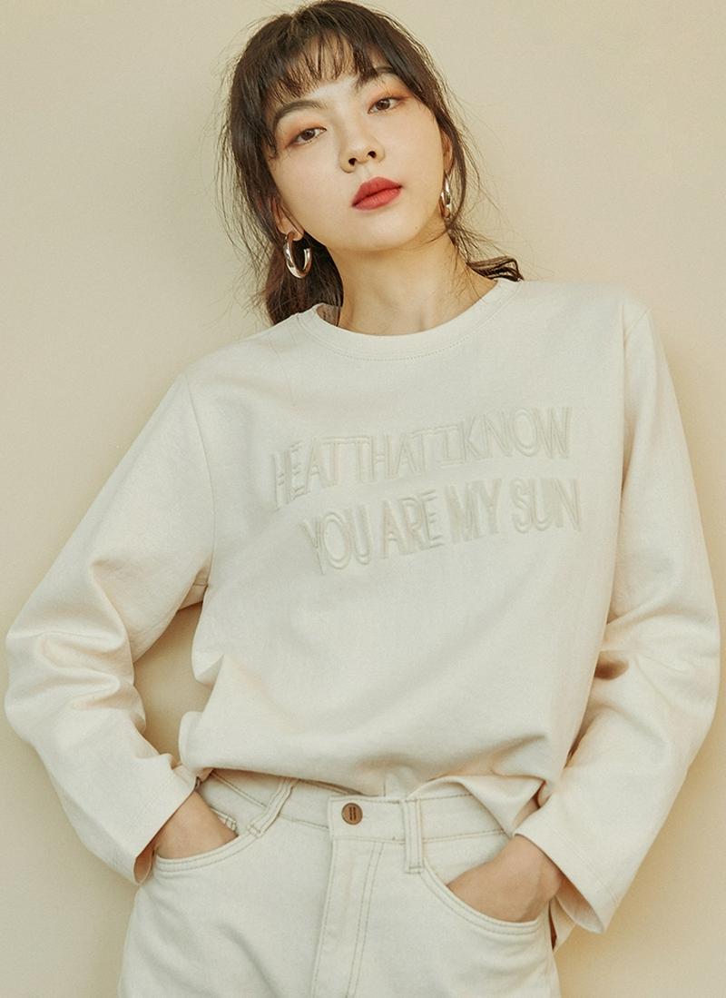 フロントレタリングTシャツ
