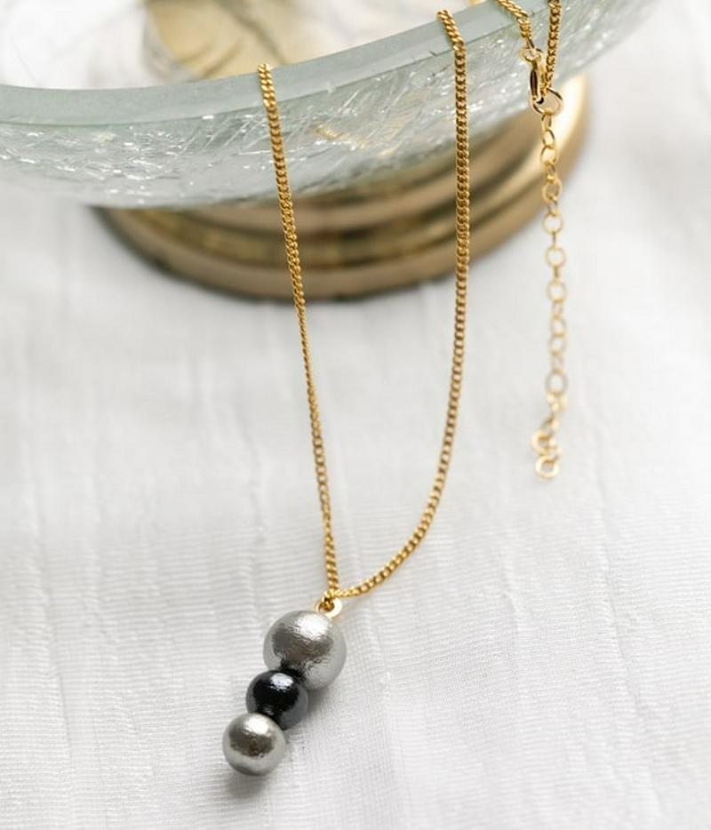 【DeWLuX】コットンパール3粒ネックレス