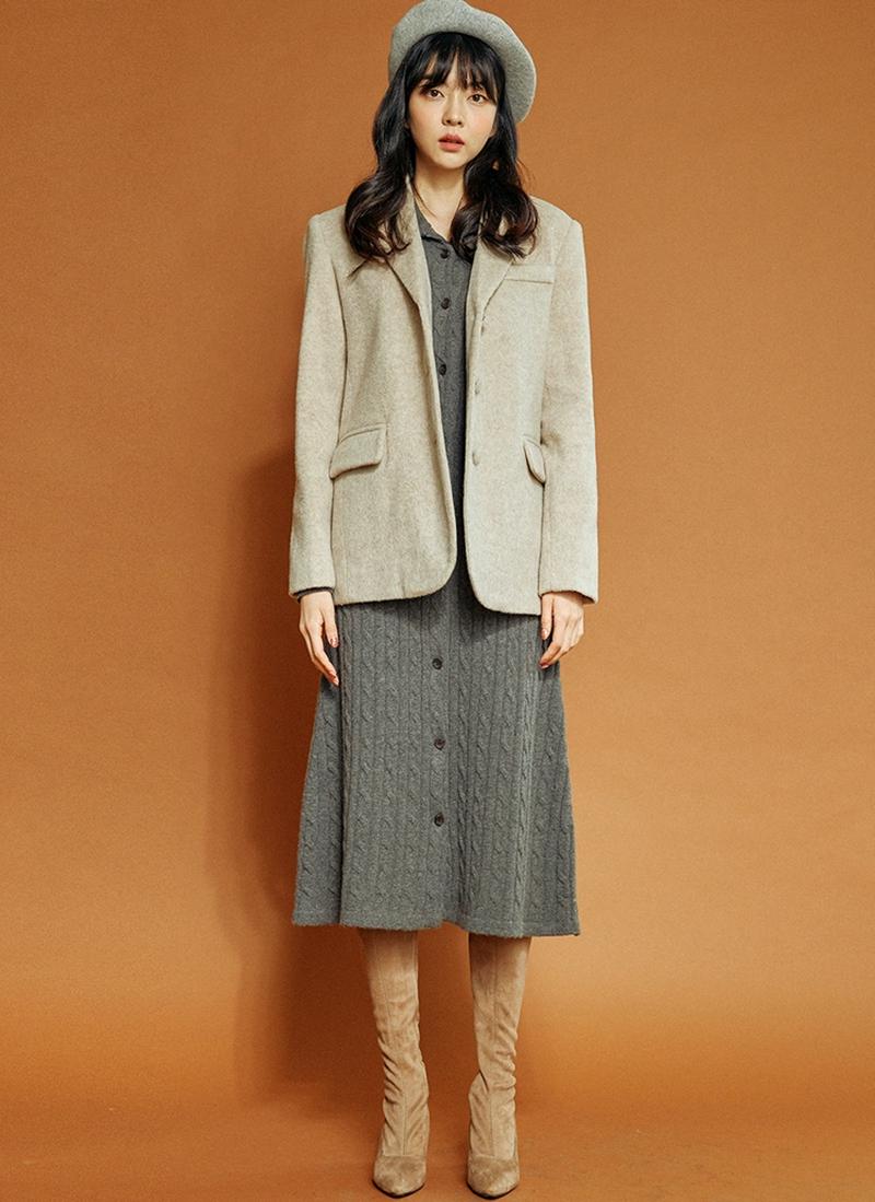 くるみボタンウール混ジャケット(オートミール)