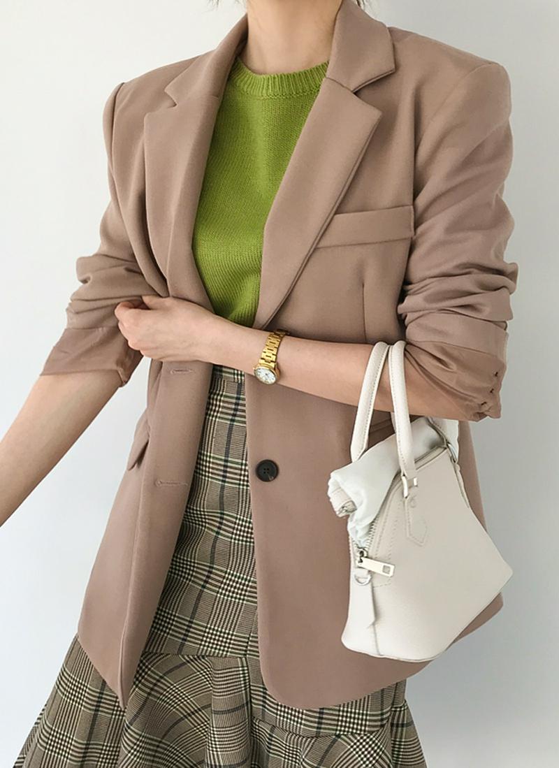 テーラードカラーバックスリットジャケット