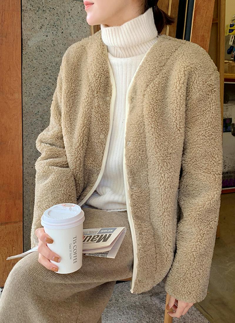 スナップボタンソフトボアジャケット