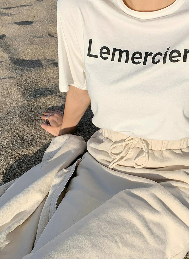 英字レタリングハーフスリーブTシャツ