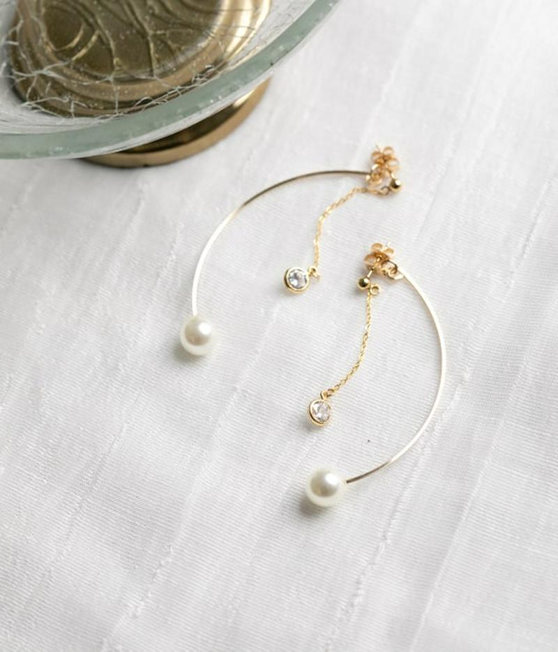 【DeWLuX】ジルコニアパールキャッチピアス