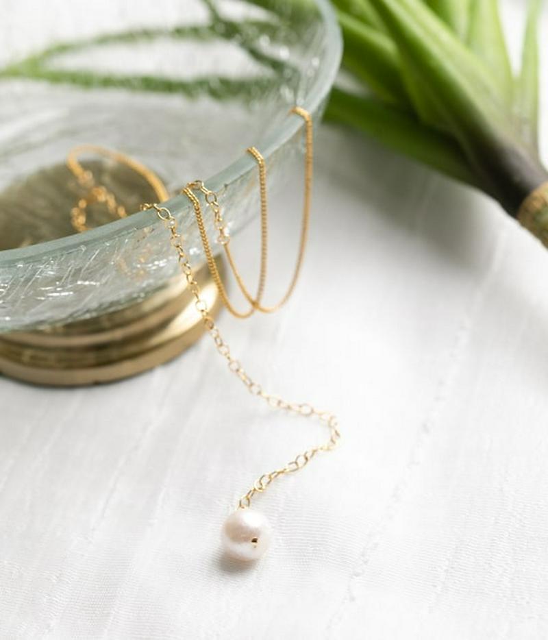 【DeWLuX】淡水パールフロントネックレス