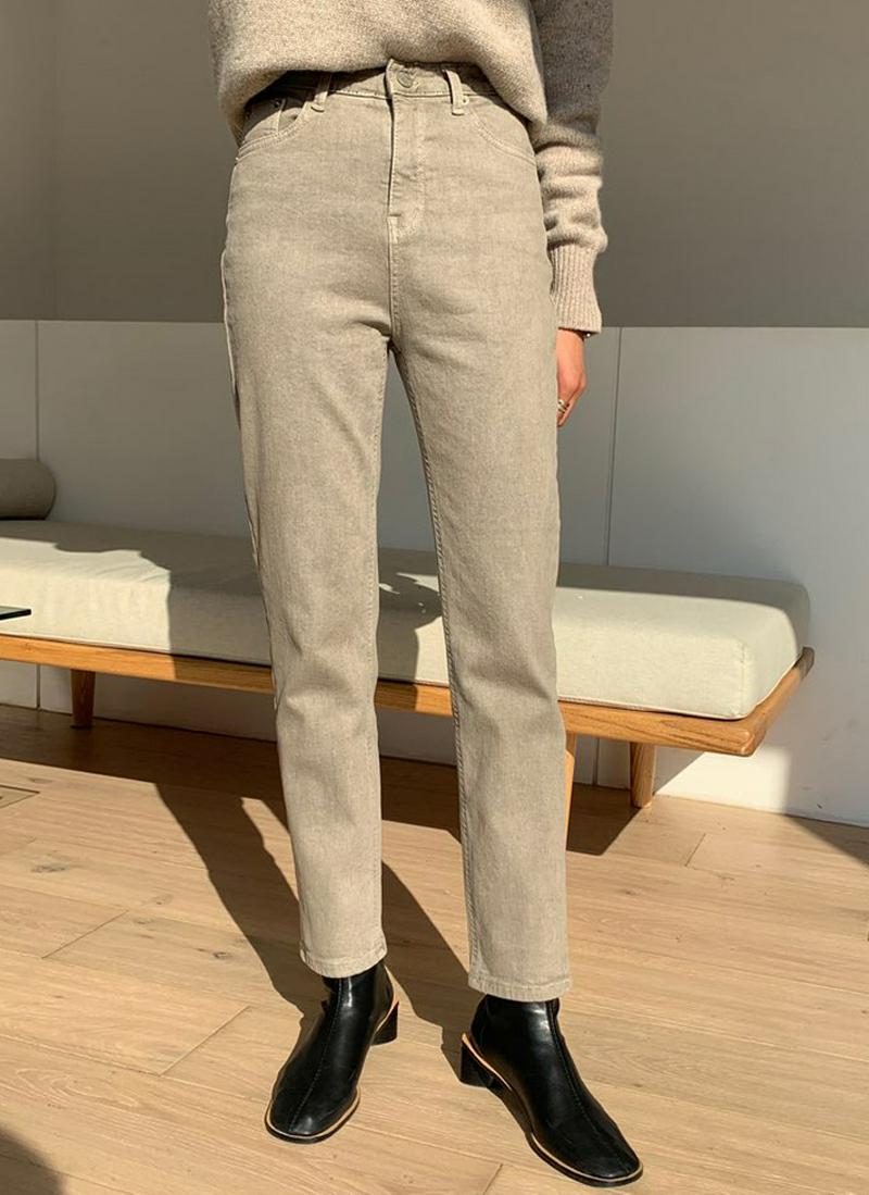 裏起毛ストレートシルエットパンツ