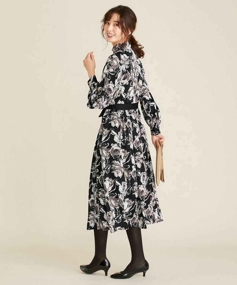 【洗える】花柄プリントギャザー ロングワンピース