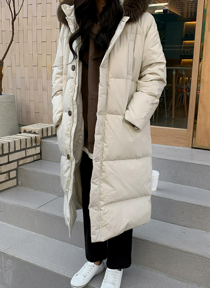 ファーラインフードロングダウンジャケット
