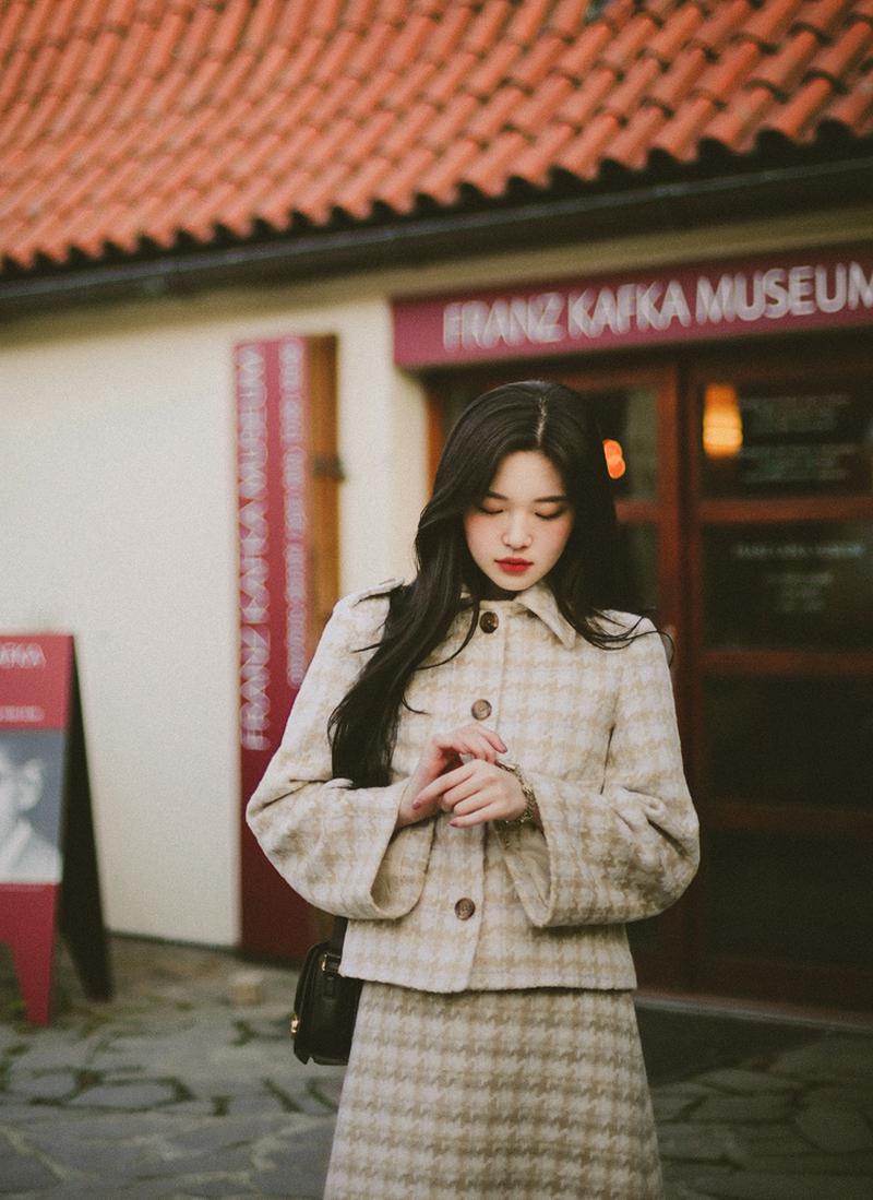 バックストラップウール混チェックジャケット