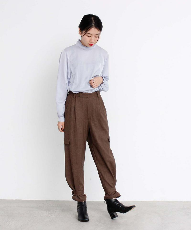 C/SI製品染め衿タックプリーツブラウス