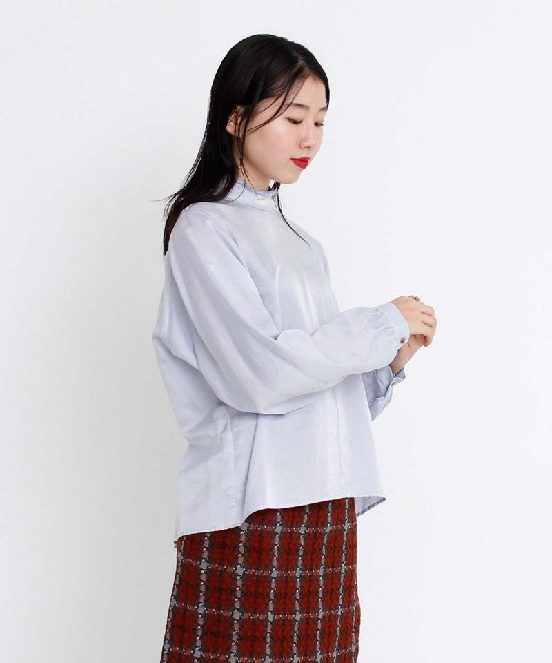 C/SI製品染め衿タックプリーツブラウス
