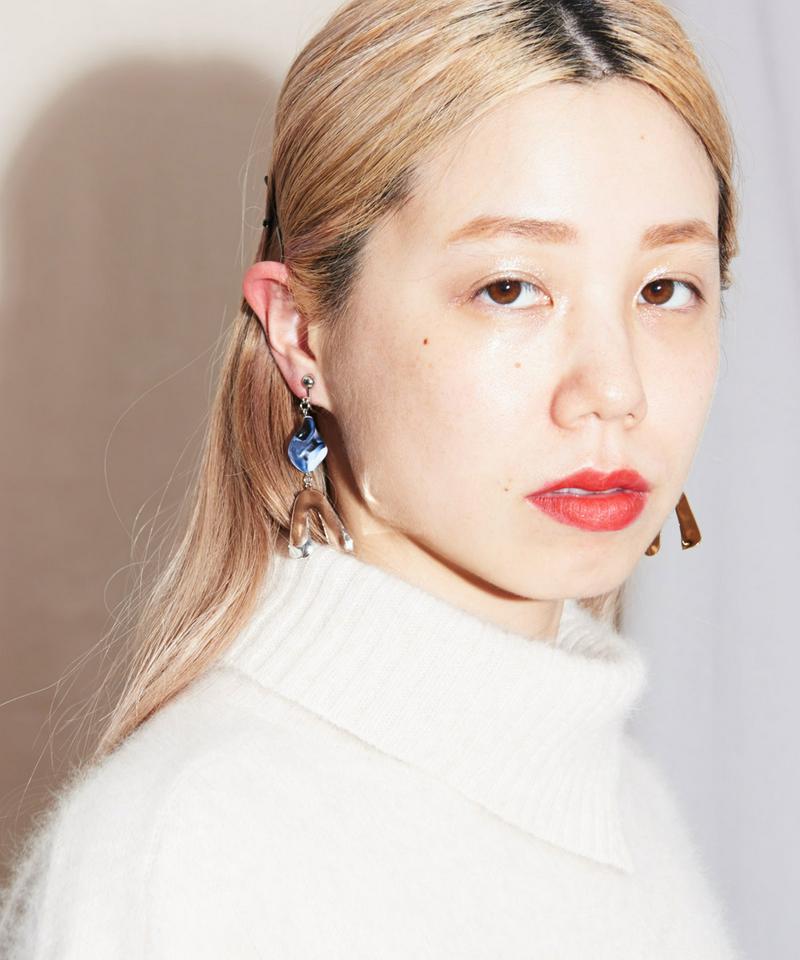 ○ショウケイパーツ　ゆらゆらイアリング