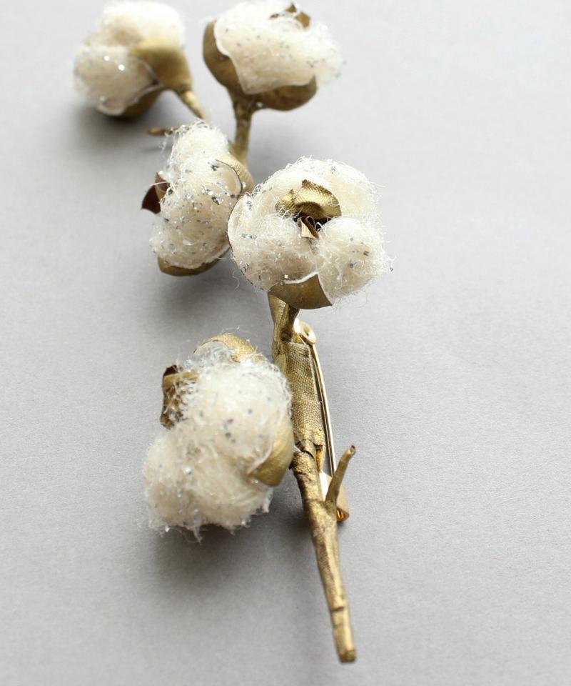 ○eiπe　アトリエ染花×eiπe　「綿花のコサージュ」ブローチ