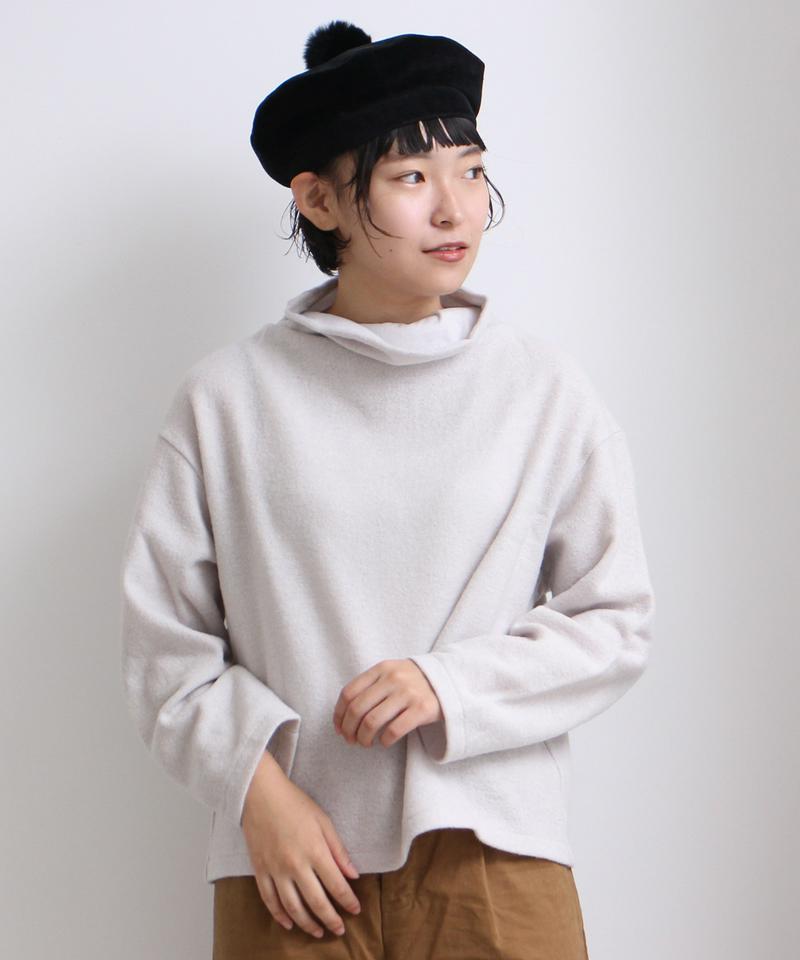 〇ブークレ　オフタートルプルオーバー