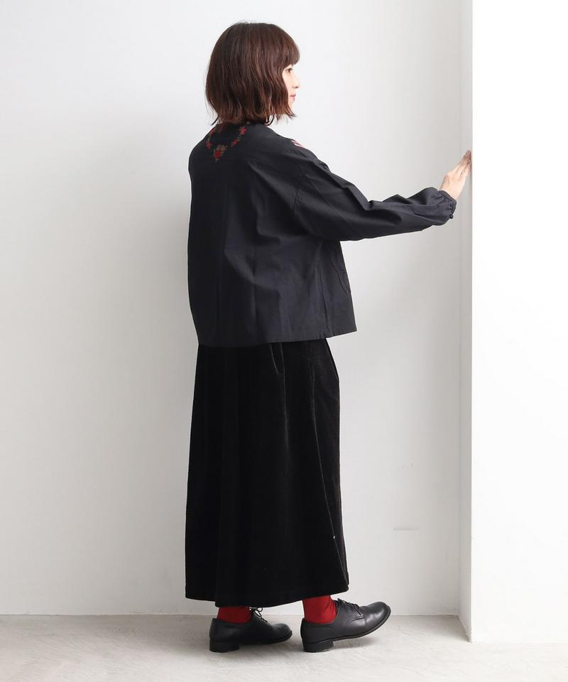 ○コットンスラブ　　テーブルクロスとレースフレアーブラウス