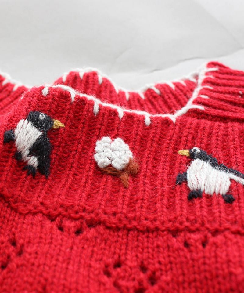 ○eiπe　「ペンギンと綿花刺繍」　スクエアネックプルオーバー