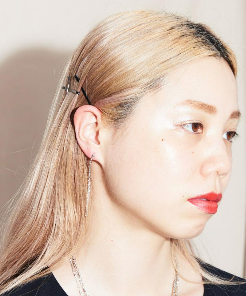 ○ダブルチェーンピアス