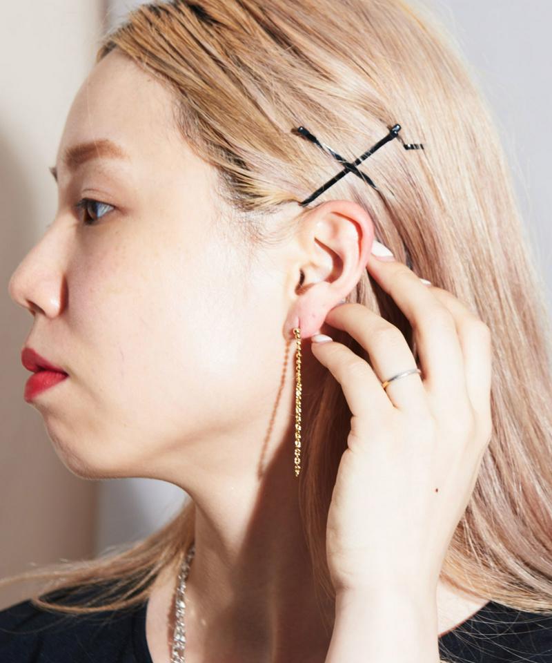 ○ダブルチェーンピアス