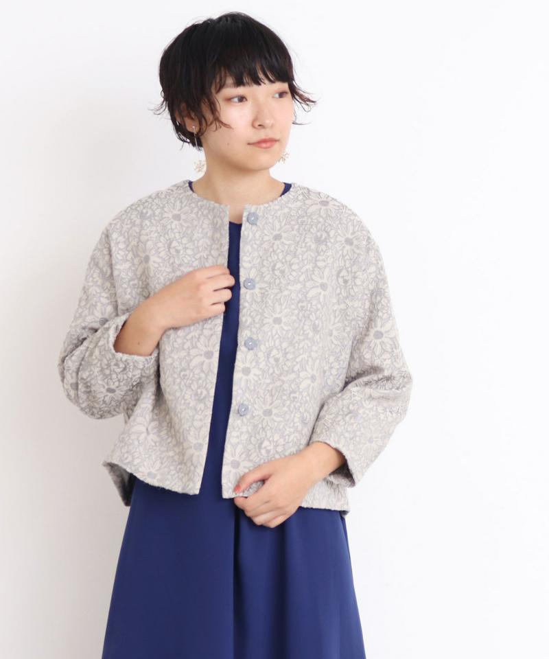 △○フラワーコードジャガード　ダーツ袖コート