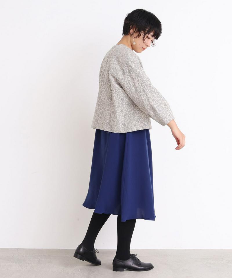 △○フラワーコードジャガード　ダーツ袖コート