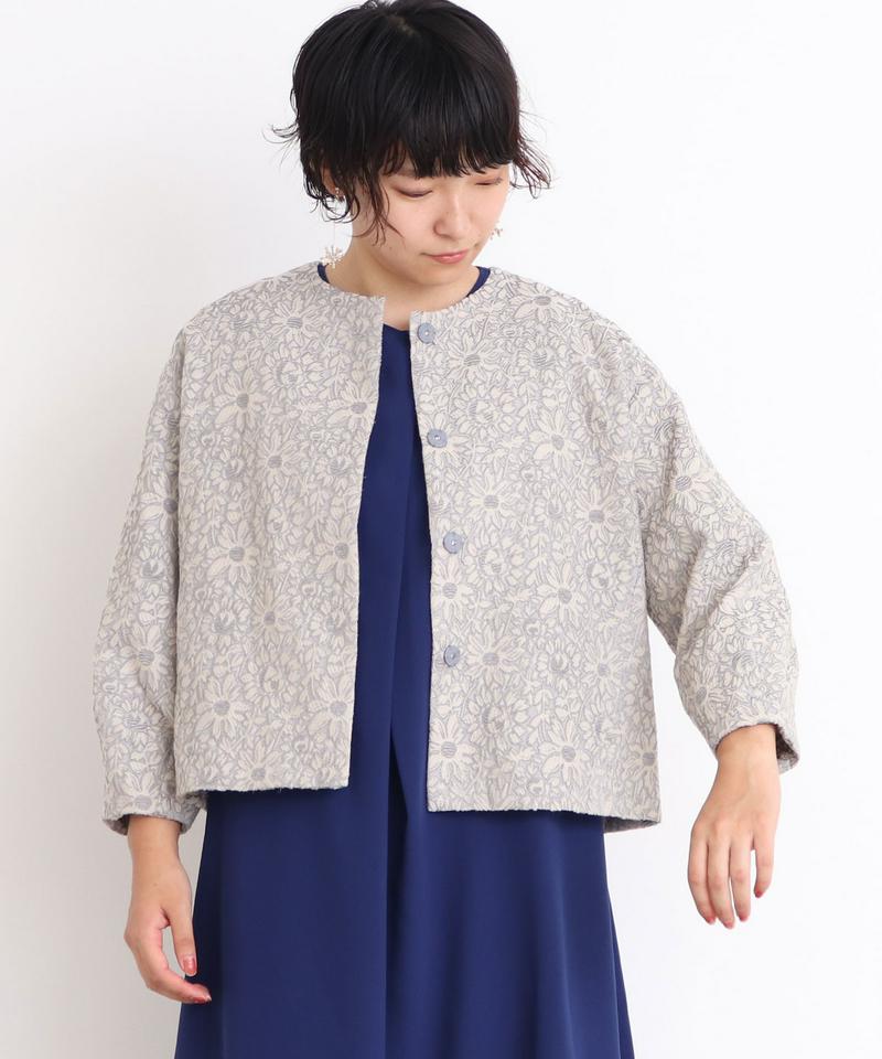 △○フラワーコードジャガード　ダーツ袖コート