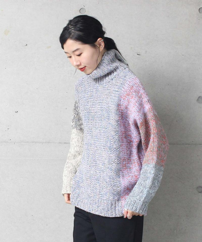 ○引き揃えハンドニット　タートルネックプルオーバー