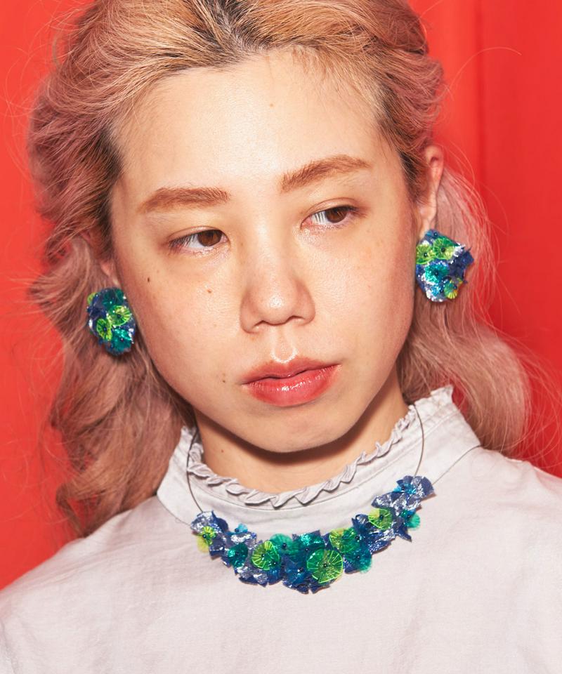 ○ポンポンフラワー　イアリング