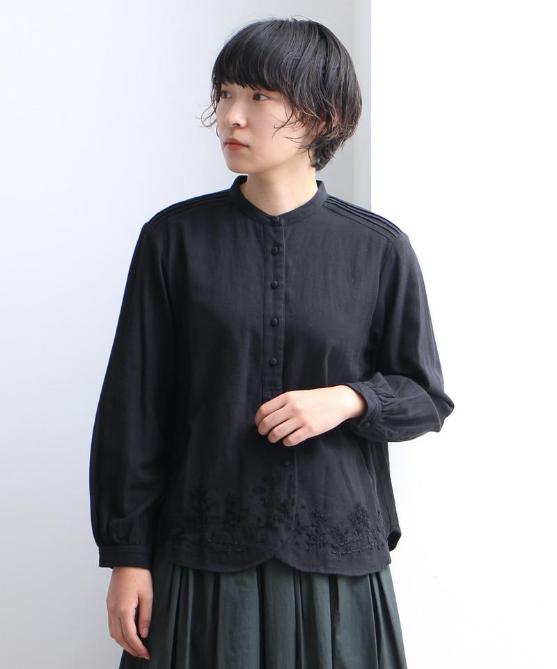 花の丘刺しゅう　シャツブラウス