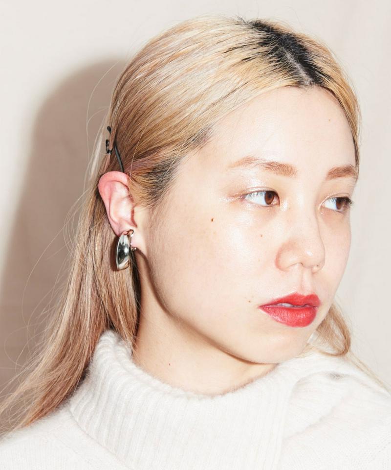 ○カーブリングイアリング