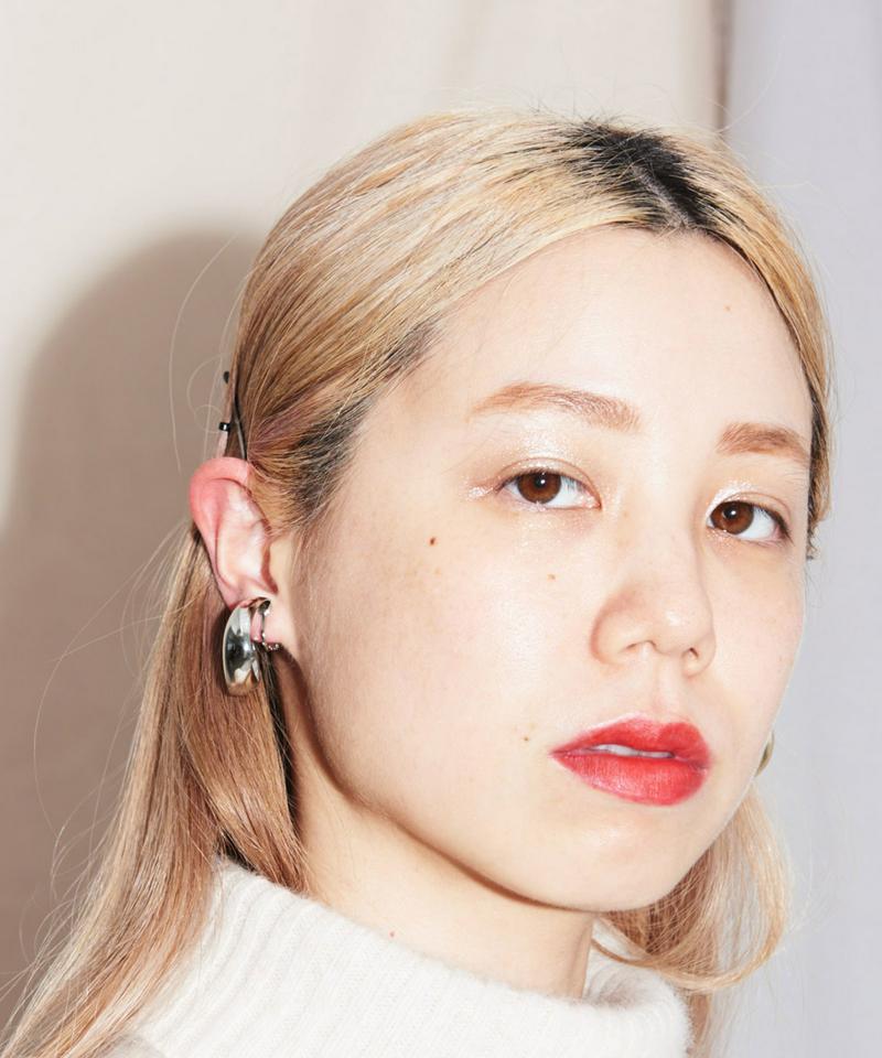 ○カーブリングイアリング