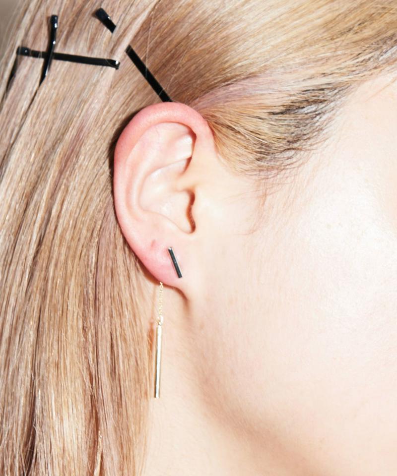○パイプチェーンピアス