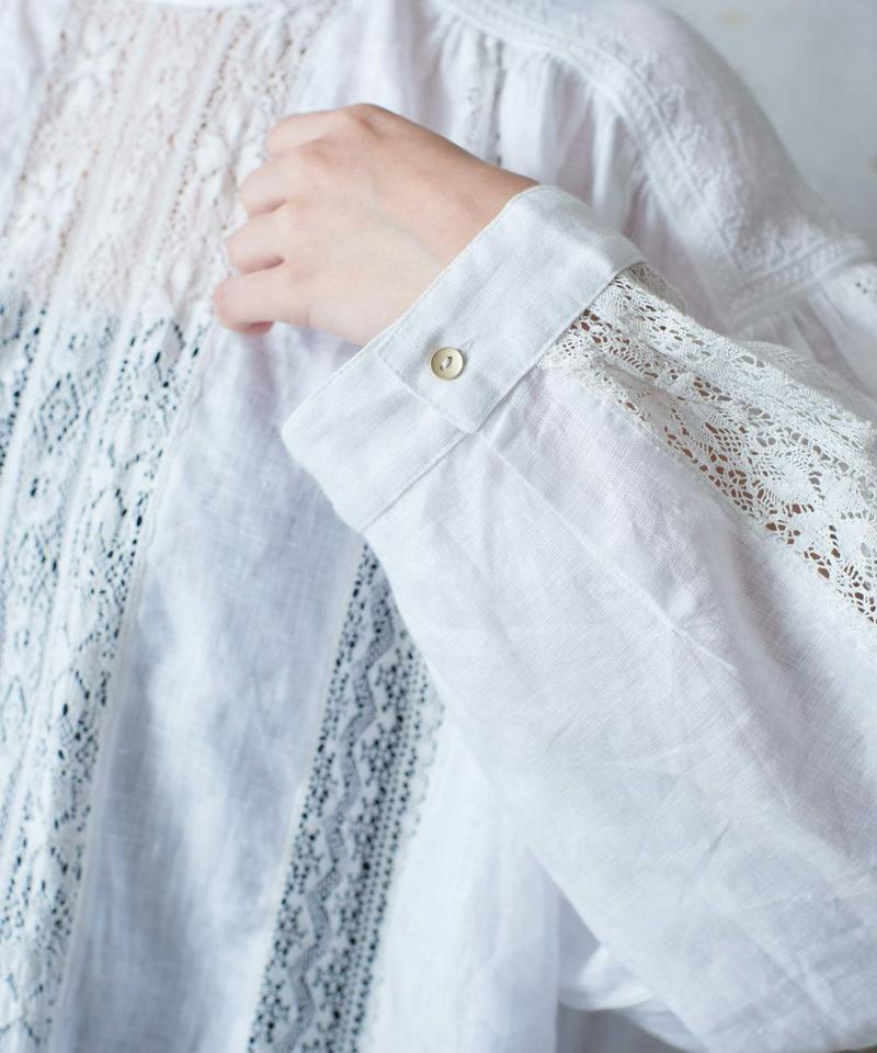 ○レース×リネン刺繍ヨークギャザースモックブラウス（cardo fabrica）