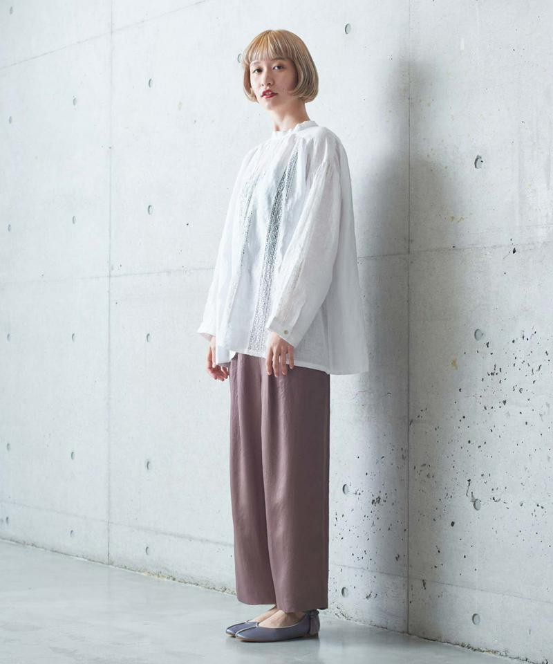 ○レース×リネン刺繍ヨークギャザースモックブラウス（cardo fabrica）