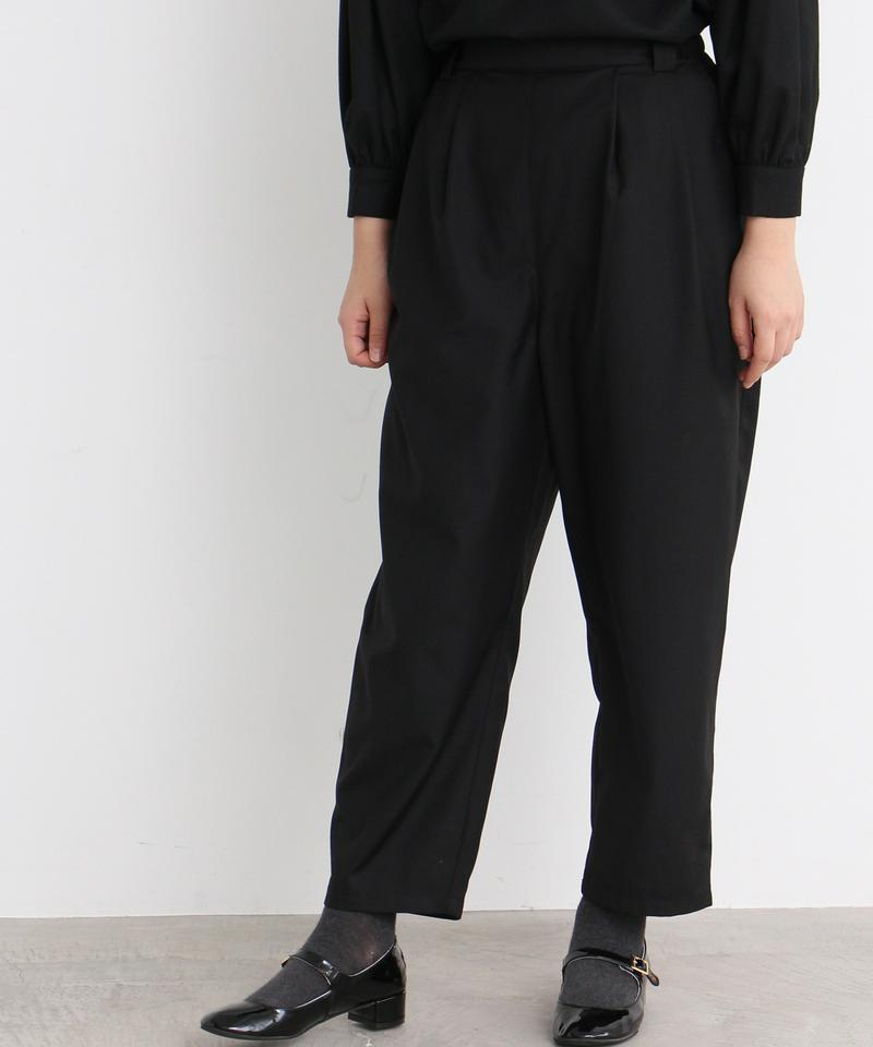 mat　T/R テーパードパンツ（mat quotidien）