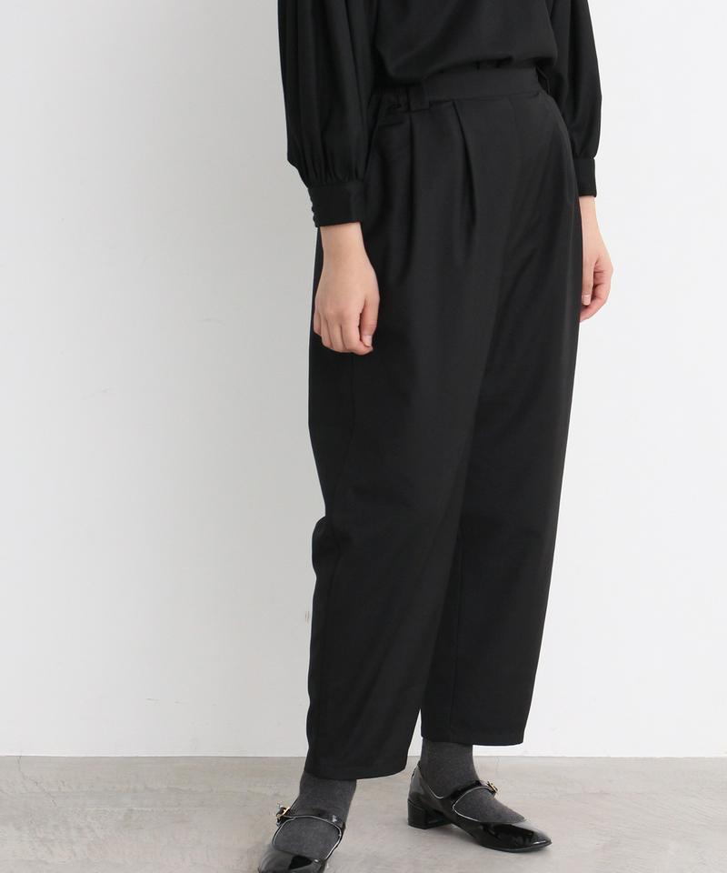 mat　T/R テーパードパンツ（mat quotidien）
