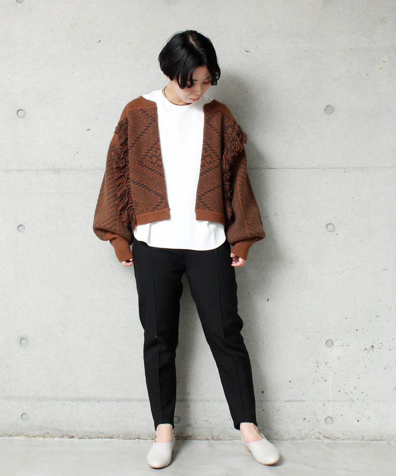 ○ジャカードニット　ショートカーディガン