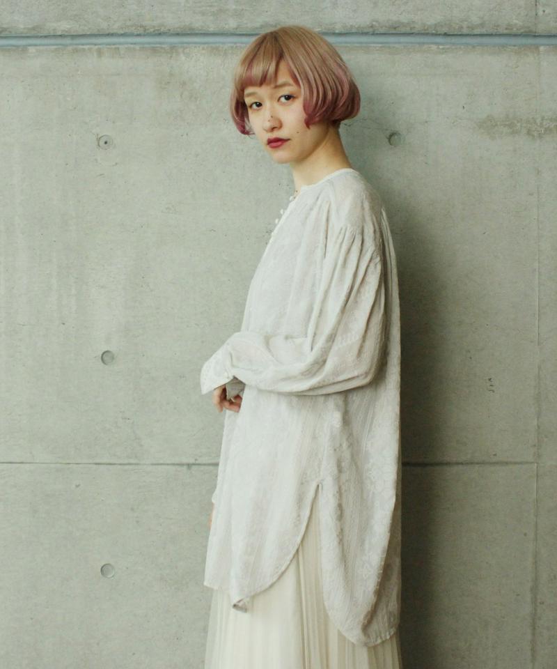 ○楊柳シフォン総刺繍ギャザーチュニックブラウス