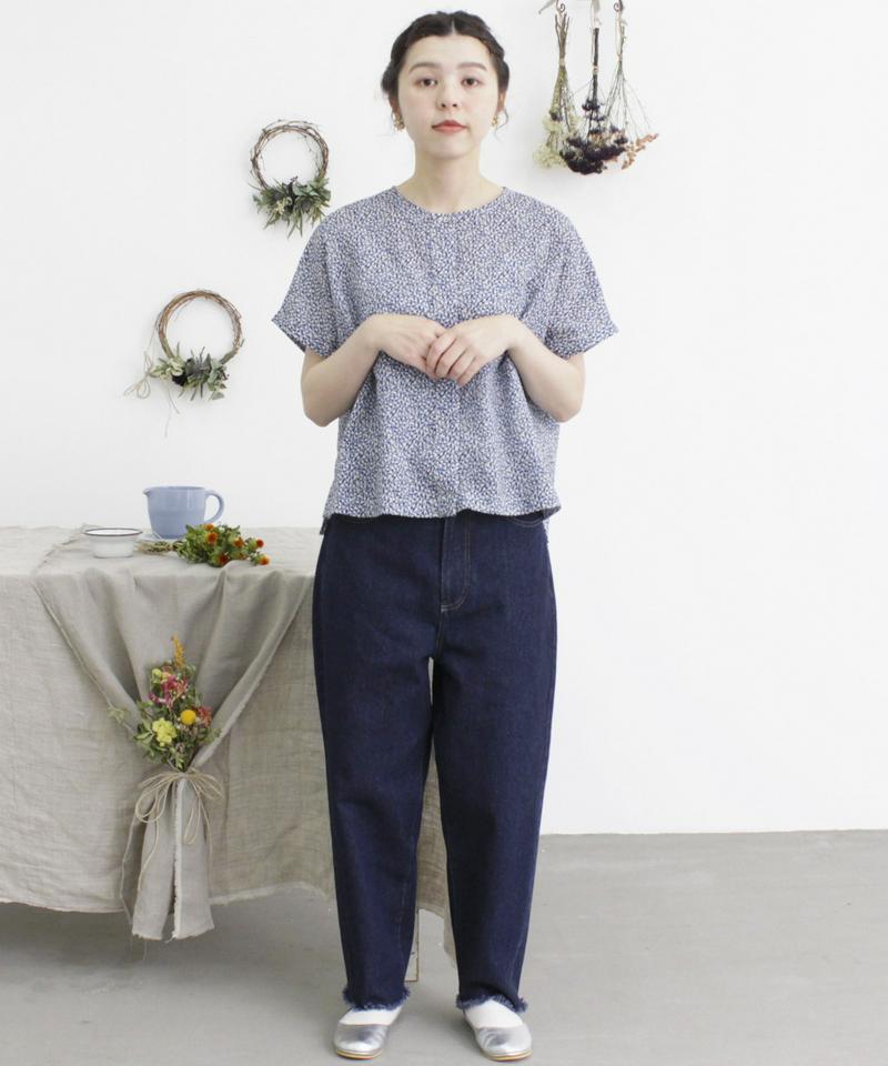 ○mat デニム　裾切りっぱなしパンツ