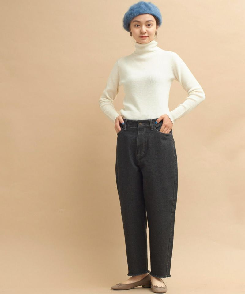 ○mat デニム　裾切りっぱなしパンツ