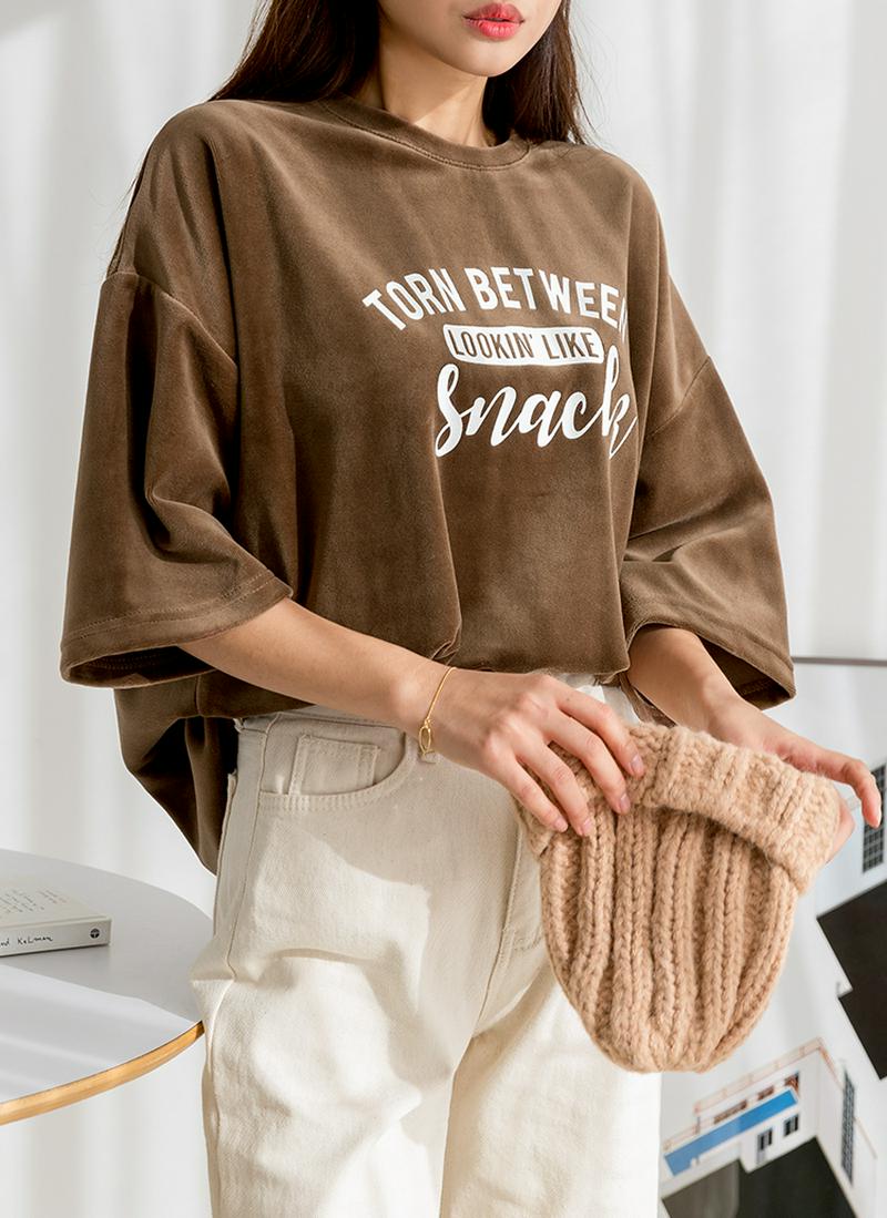 ベロア風ロゴTシャツ